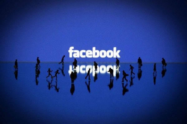 facebook_at_work-600x399