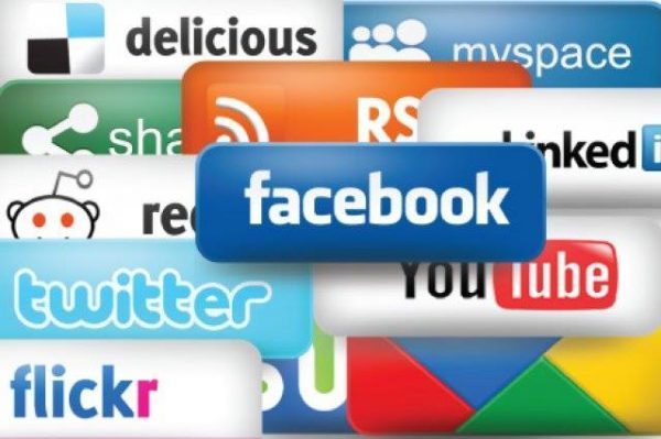 réseaux sociaux facebook