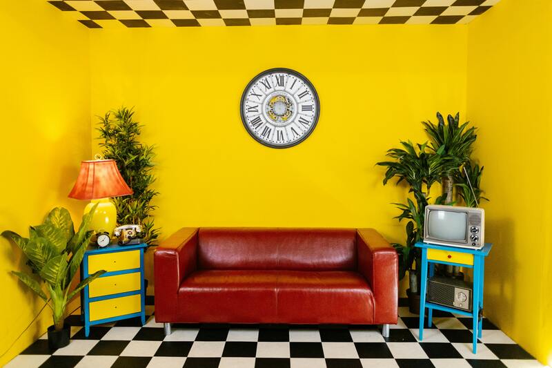 horloge sur mur